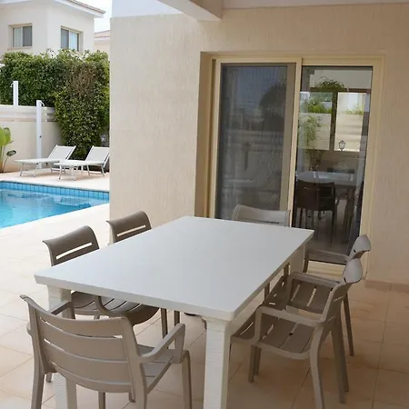Anthorina 6 Villa